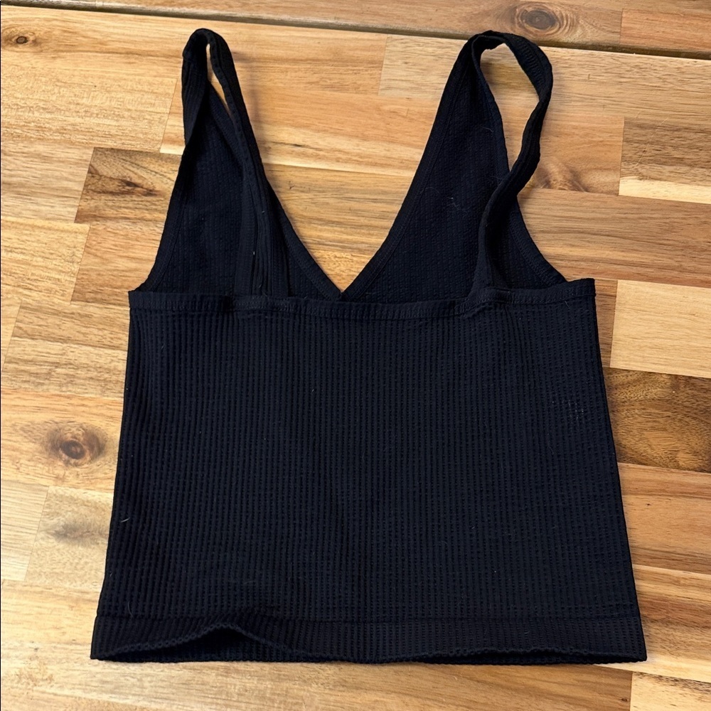 Vici Remington Ribbed Crop Tank Top Black one Size - Picture 3 of 5